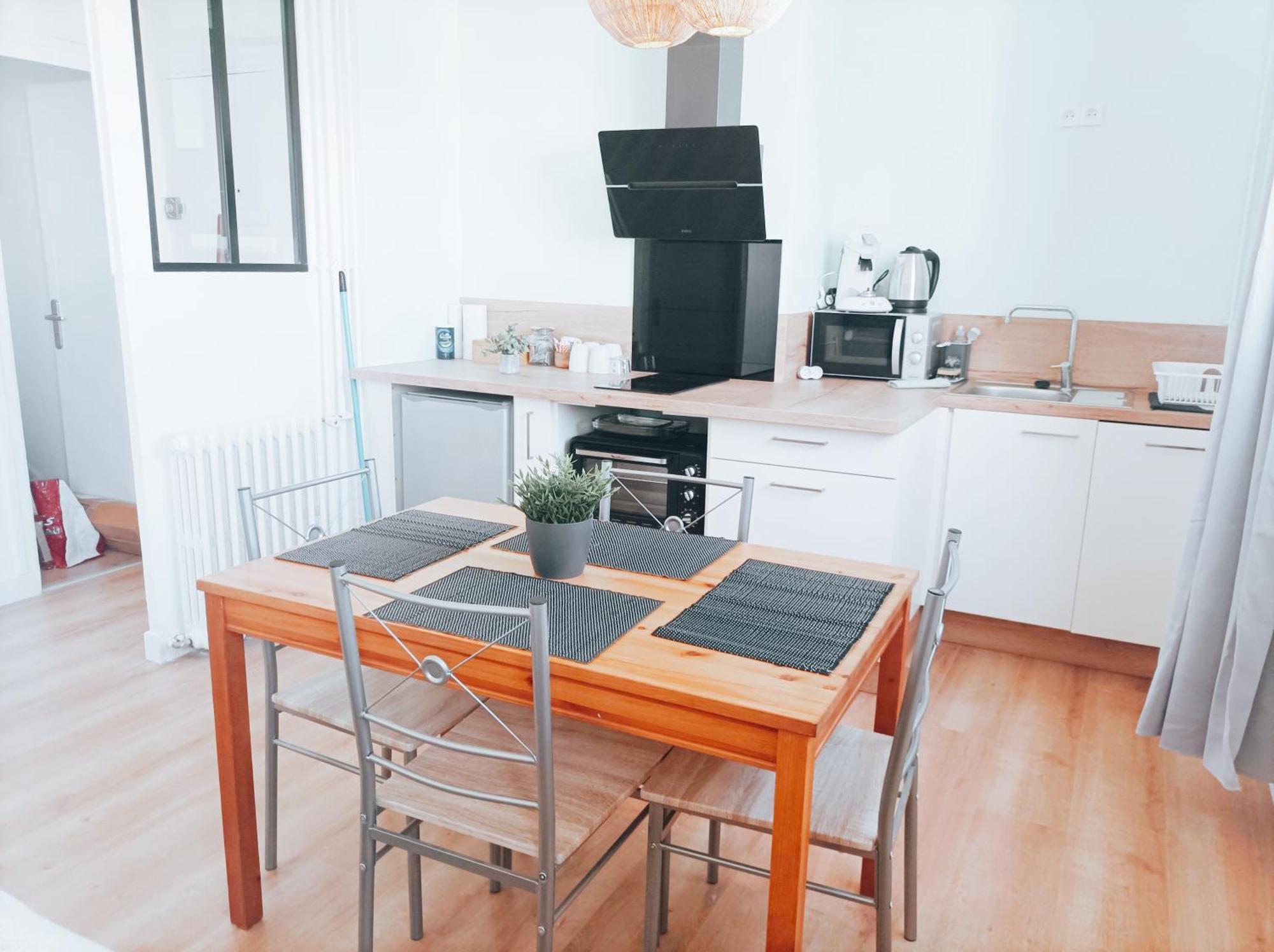Bel Appartement Tout Equipe Le Mans Exterior photo